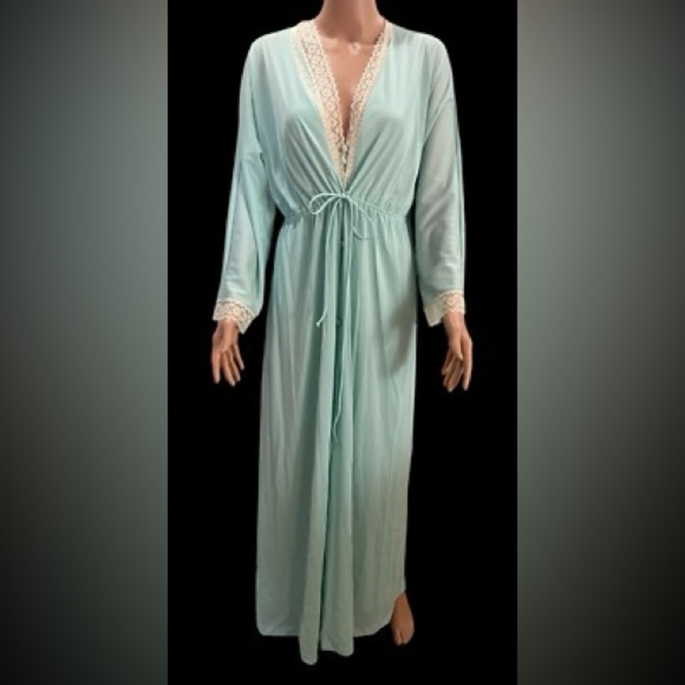 Vanity Fair Peignoir Lace Trim Robe - Soft Tiffany Blue